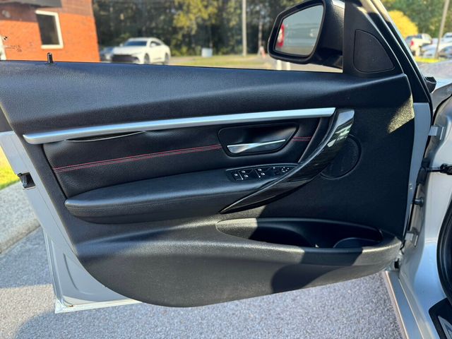 2016 BMW 3 Series 328i - 22927254 - 10