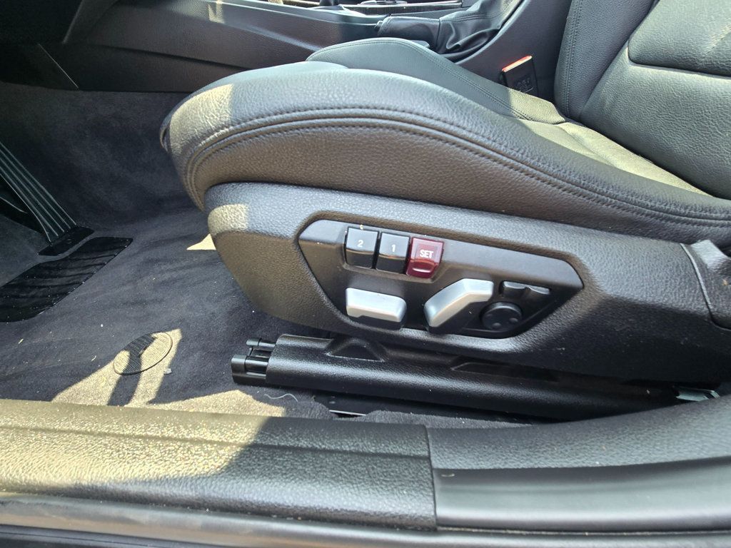 2016 BMW 3 Series 328i - 22877195 - 26