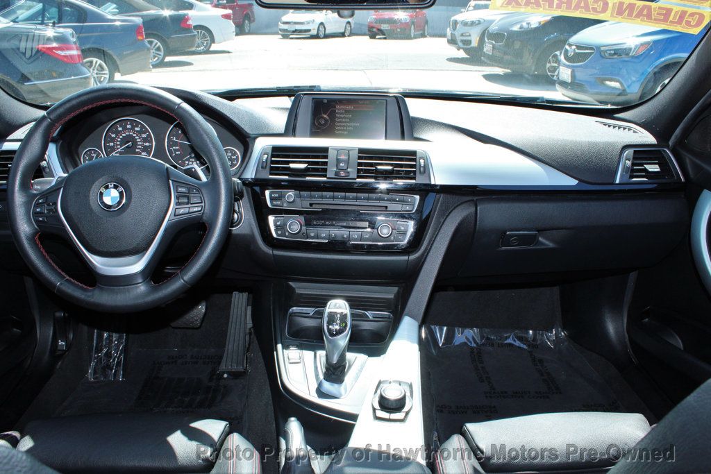 BMW 3 Series photo 13