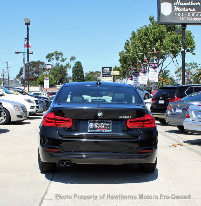 2016 BMW 3 Series 328i - 23075270 - 3