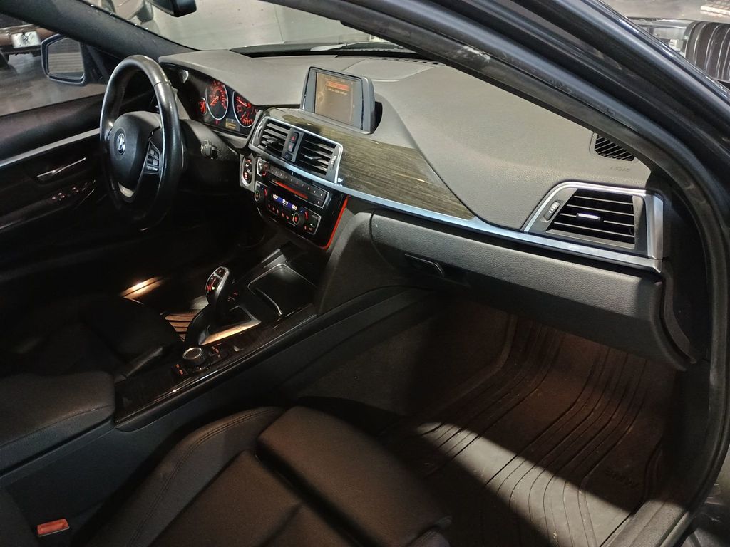 2016 BMW 3 Series 328i Clean AutoCheck Florida Car - 23069361 - 38