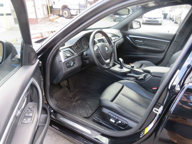 2016 BMW 3 Series 328i xDrive - 23043271 - 10