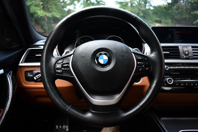 2016 BMW 3 Series 328i xDrive - 22879127 - 24