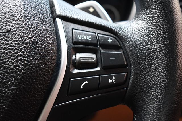 2016 BMW 3 Series 328i xDrive - 22879127 - 26