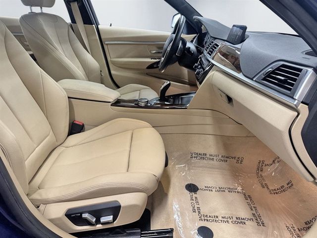 2016 BMW 3 Series 328i xDrive - 22959720 - 21
