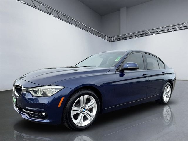 2016 BMW 3 Series 328i xDrive - 23021191 - 9