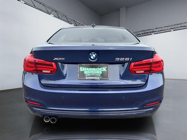 2016 BMW 3 Series 328i xDrive - 23021191 - 5