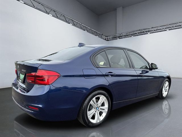 2016 BMW 3 Series 328i xDrive - 23021191 - 6