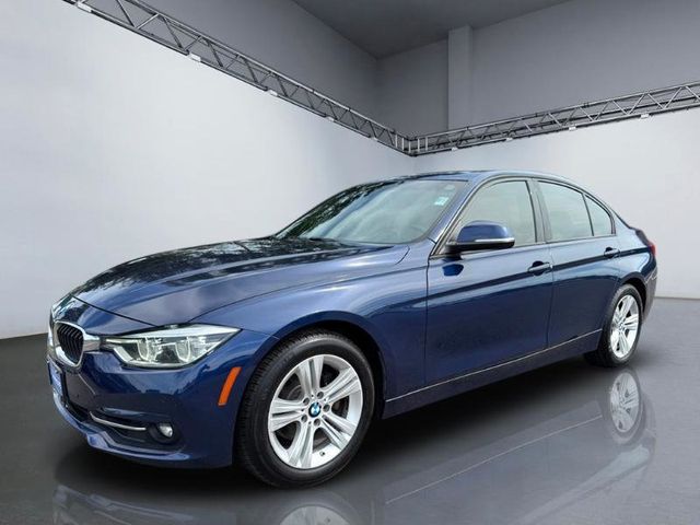2016 BMW 3 Series 328i xDrive - 23052841 - 9
