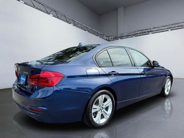 2016 BMW 3 Series 328i xDrive - 23052841 - 6