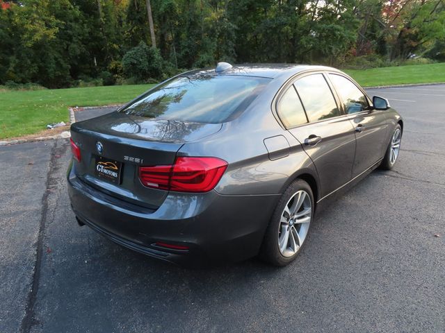 2016 BMW 3 Series 328i xDrive - 23089806 - 16