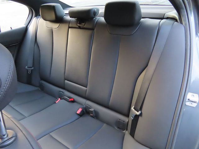 2016 BMW 3 Series 328i xDrive - 23089806 - 32
