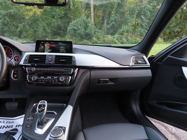 2016 BMW 3 Series 328i xDrive - 23089806 - 34