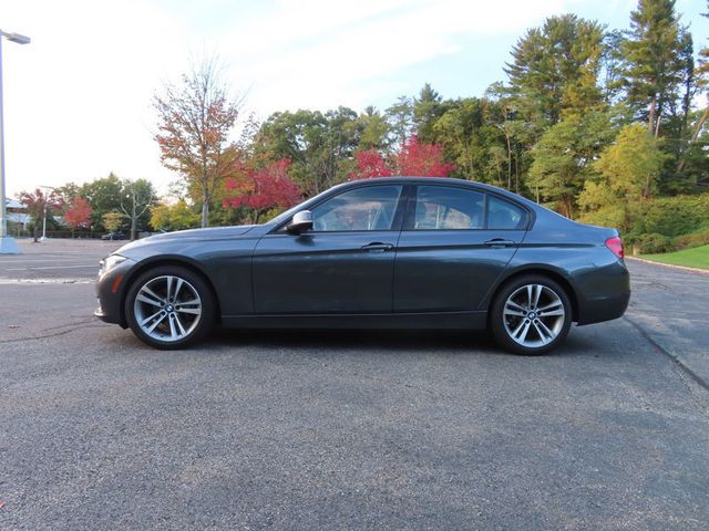 2016 BMW 3 Series 328i xDrive - 23089806 - 4