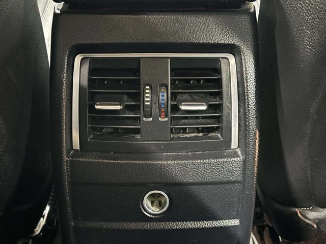 2016 BMW 3 Series 328i xDrive - 23029820 - 19