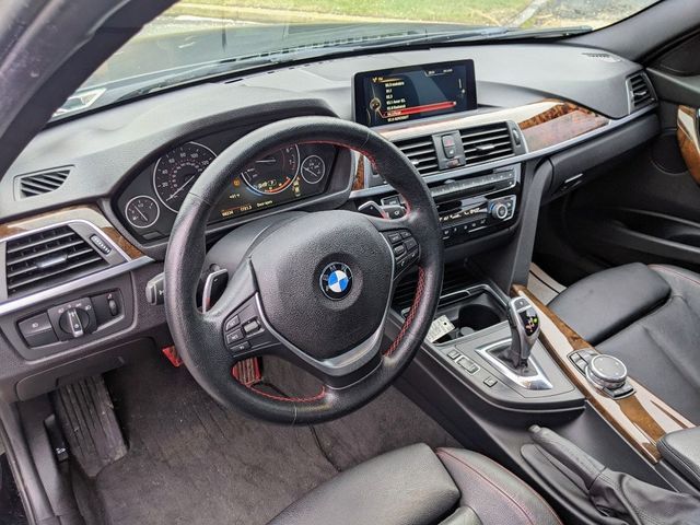 2016 BMW 3 Series 328i xDrive - 22969587 - 17