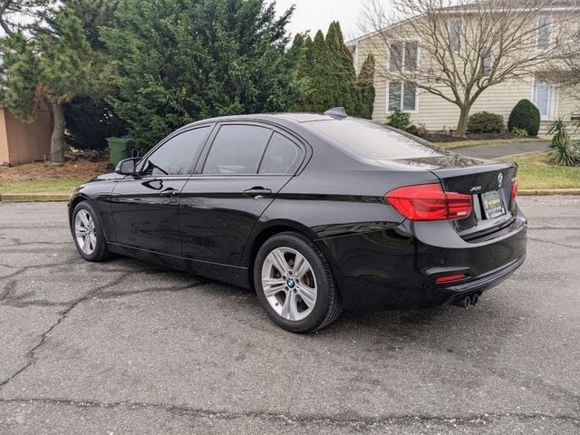 2016 BMW 3 Series 328i xDrive - 22969587 - 4