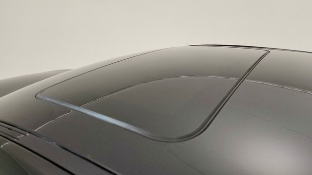 2016 BMW 3 Series 328i xDrive - 23004672 - 9