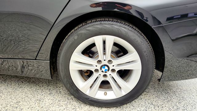 2016 BMW 3 Series 328i xDrive - 23004672 - 8