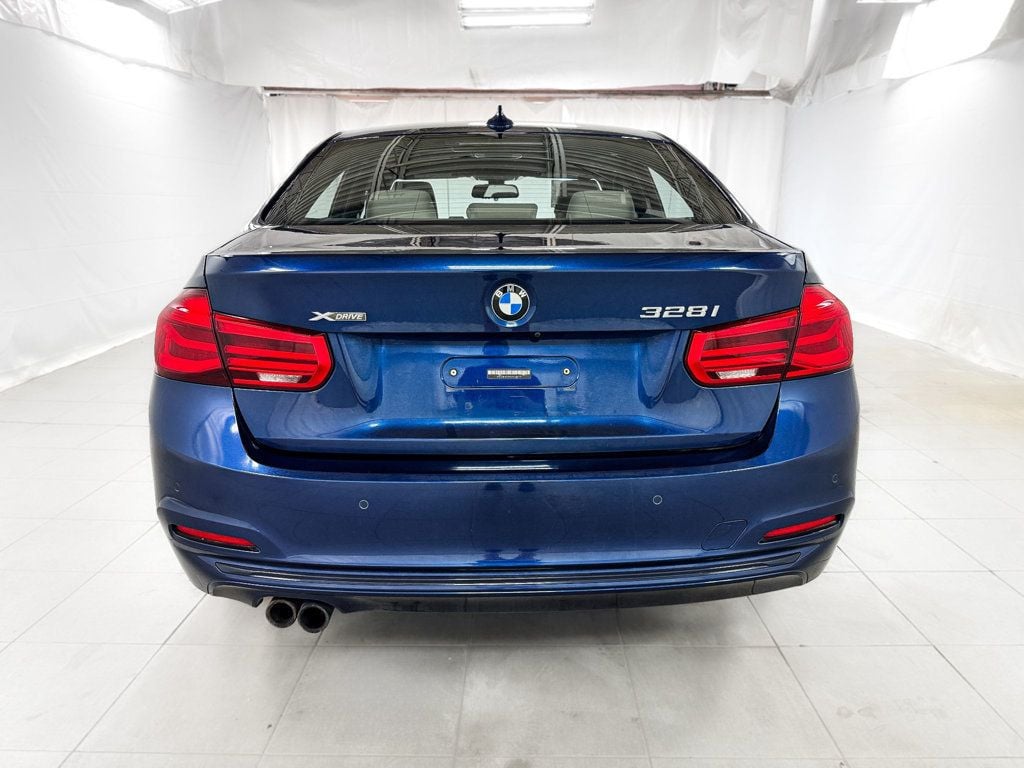 2016 BMW 3 Series 328i XDRIVE AWD - 23058845 - 4