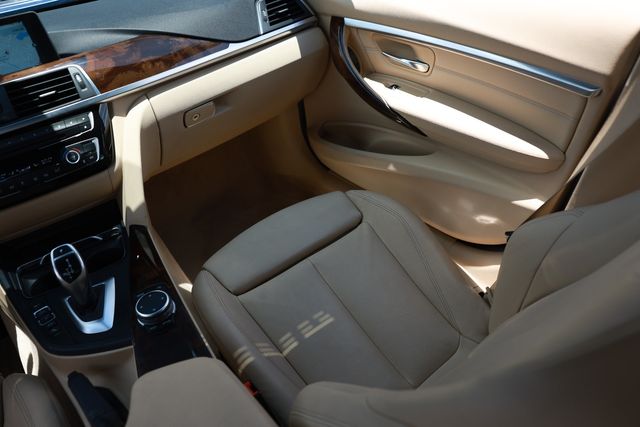 2016 BMW 3 Series 340i - 23043281 - 24