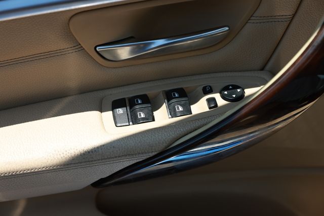 2016 BMW 3 Series 340i - 23043281 - 47