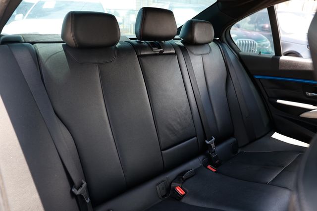 2016 BMW 3 Series 340i - 23054842 - 16