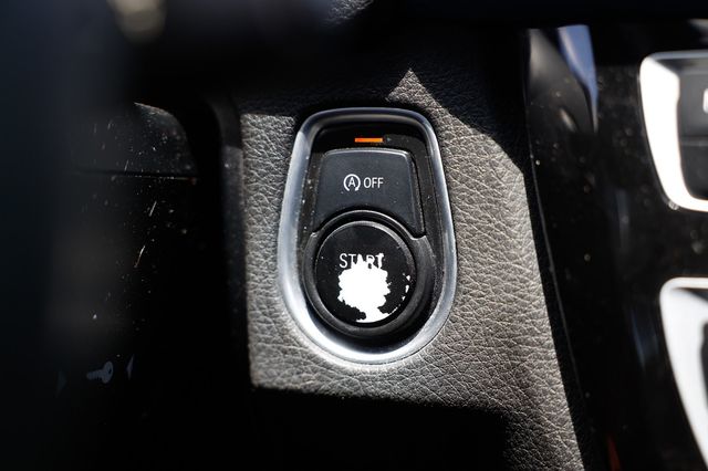 2016 BMW 3 Series 340i - 23054842 - 31