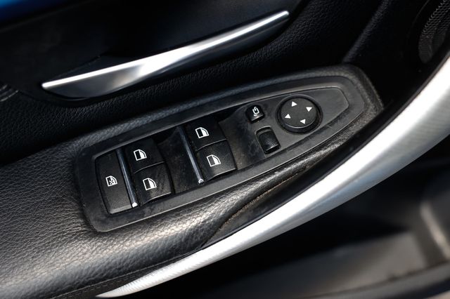 2016 BMW 3 Series 340i - 23054842 - 44