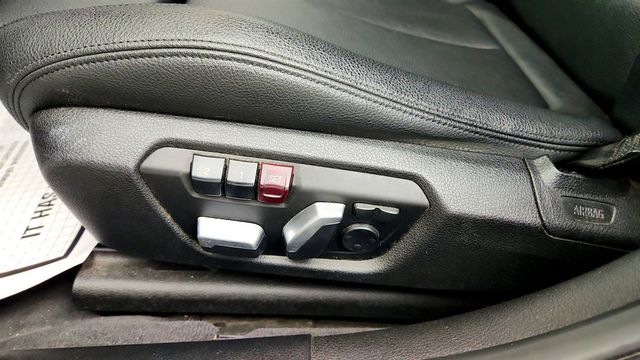 2016 BMW 3 Series 340i M Sport - 23043032 - 11