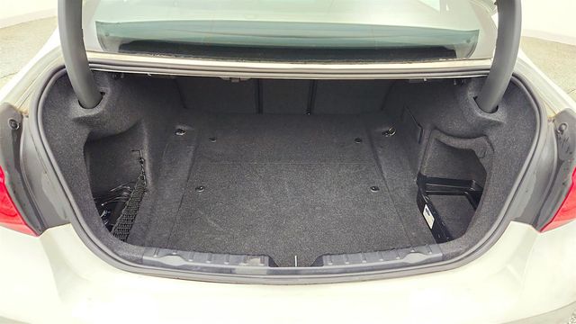 2016 BMW 3 Series 340i M Sport - 23043032 - 21