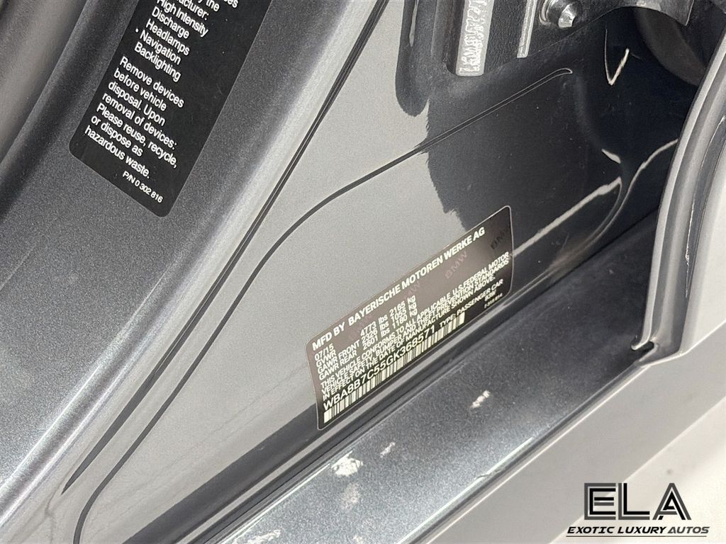 2016 BMW 3 Series 340i xDrive - 23041313 - 34