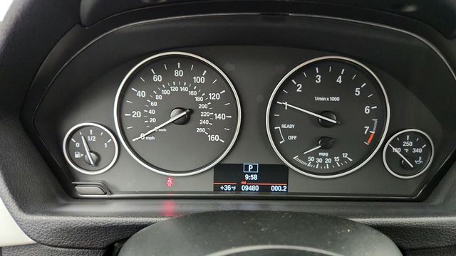 2016 BMW 3 Series 4dr Sdn 320i with Driving Assistance Package - 22952575 - 13