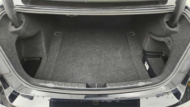 2016 BMW 3 Series 4dr Sdn 320i with Driving Assistance Package - 22952575 - 21