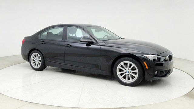 2016 BMW 3 Series 4dr Sdn 320i with Driving Assistance Package - 22952575 - 2
