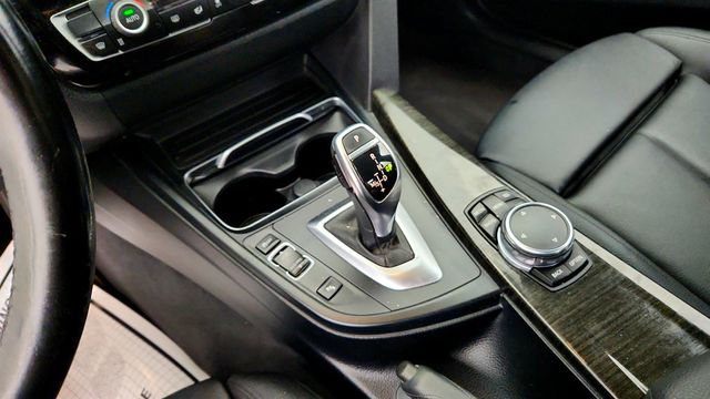 2016 BMW 3 Series 4dr Sdn 340i RWD w/ M Sport Package & 19'' 403M Wheels - 23043032 - 15