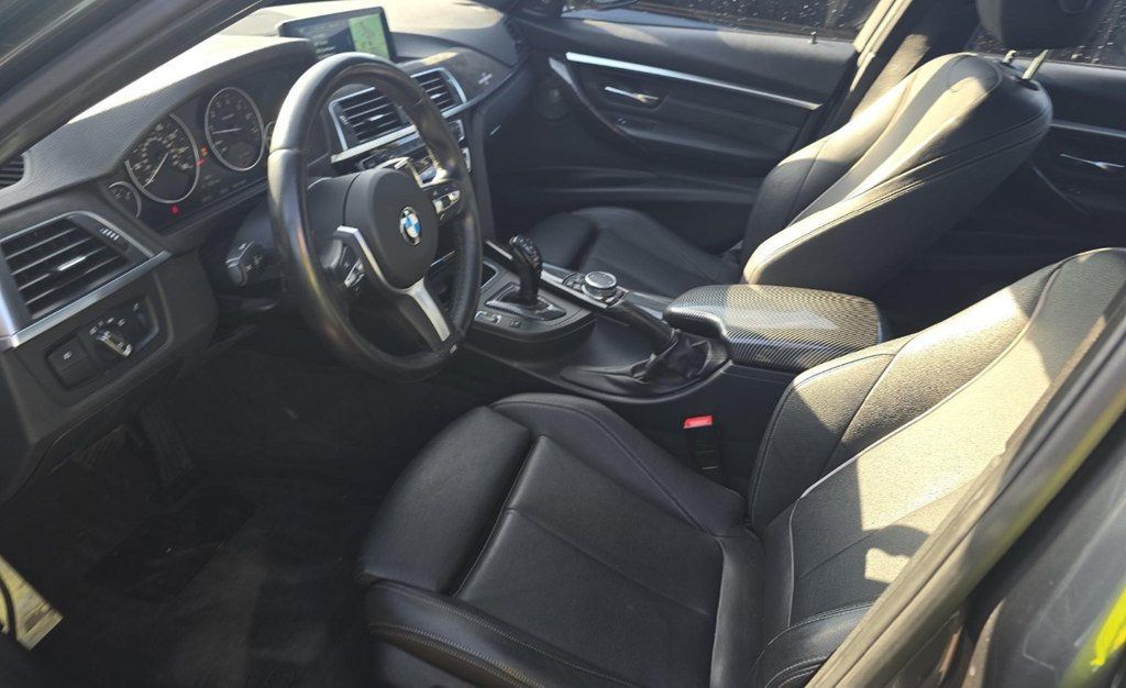 2016 Bmw 340i SA photo 4