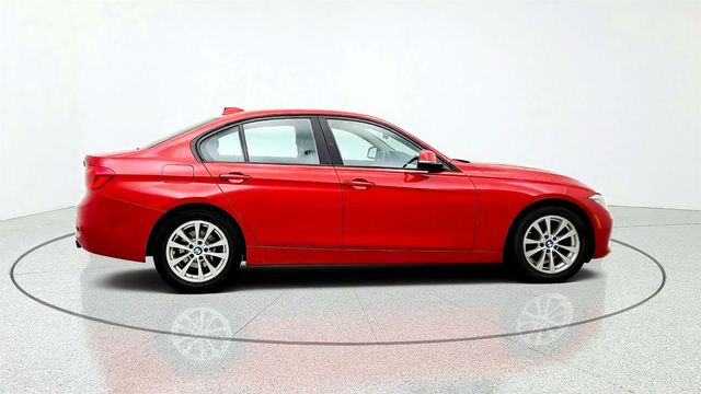 2016 BMW 3 Series Sdn 320i xDrive AWD w/ Premium Pkg & Heated Seats - 23071353 - 3