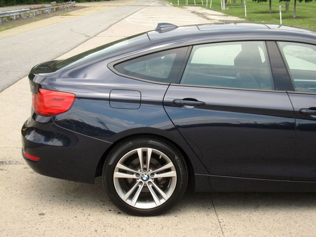 2016 BMW 3 Series Gran Turismo 328i xDrive Gran Turismo - 22893531 - 10