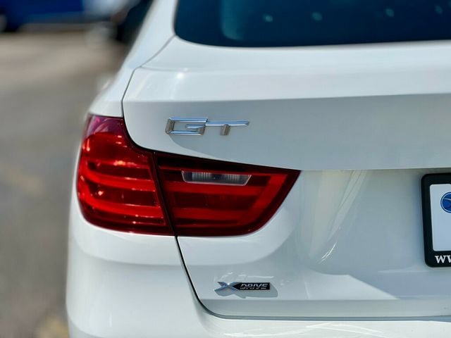 2016 BMW 3 Series Gran Turismo 328i xDrive Gran Turismo - 22901567 - 9