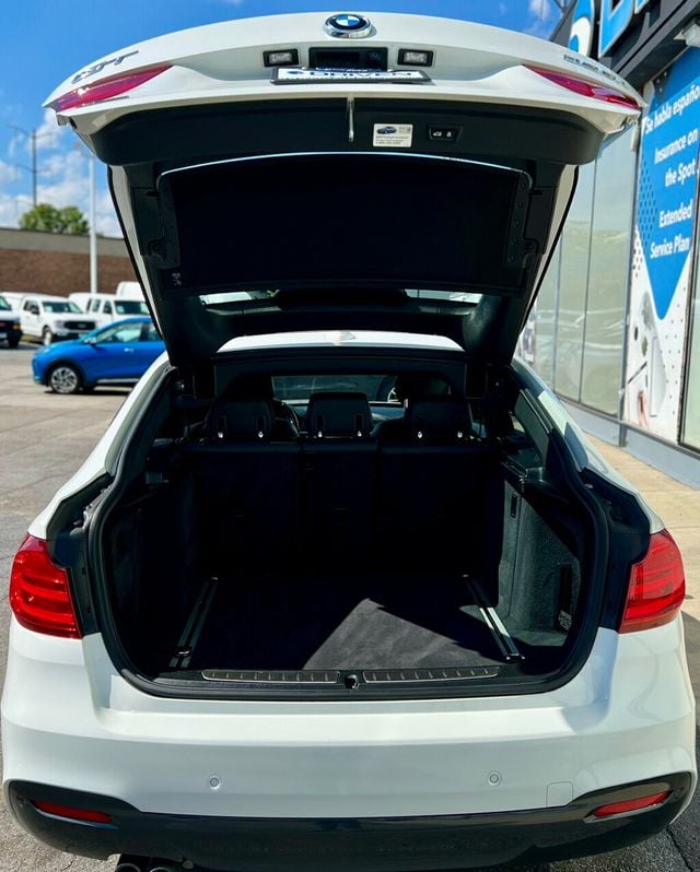 2016 BMW 3 Series Gran Turismo 328i xDrive Gran Turismo - 22901567 - 7