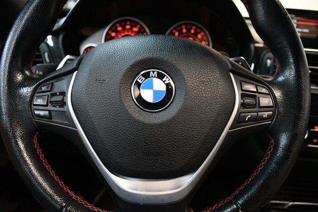 2016 BMW 3 Series Gran Turismo 328i xDrive Gran Turismo - 23062645 - 40