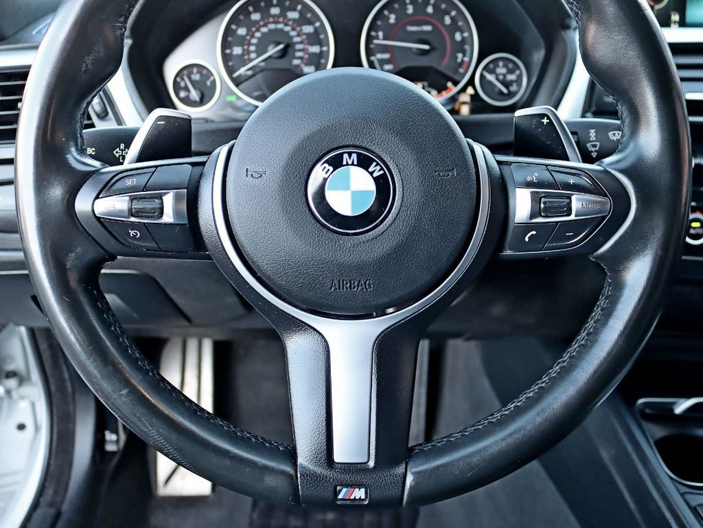 2016 BMW 3 Series Gran Turismo 328i xDrive Gran Turismo M-SPORT - 22318639 - 12