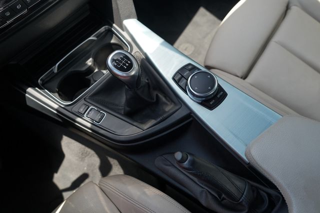 2016 BMW 4 Series 435i xDrive - 23044575 - 32