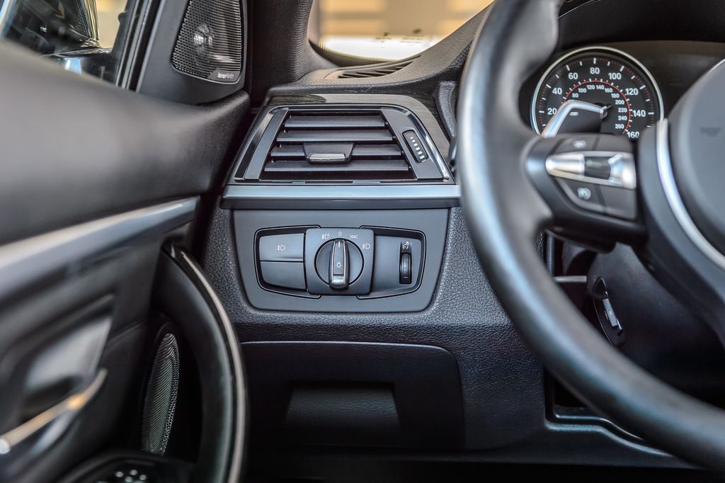 2016 BMW 4 Series 435i xDRIVE - COUPE - NAV - BLUETOOTH - MUST SEE - 23007538 - 24