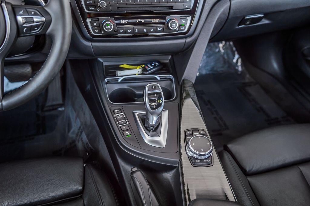 2016 BMW 4 Series 435i xDRIVE - COUPE - NAV - BLUETOOTH - MUST SEE - 23007538 - 29