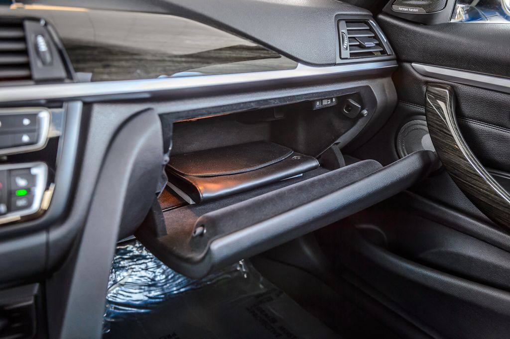 2016 BMW 4 Series 435i xDRIVE - COUPE - NAV - BLUETOOTH - MUST SEE - 23007538 - 31