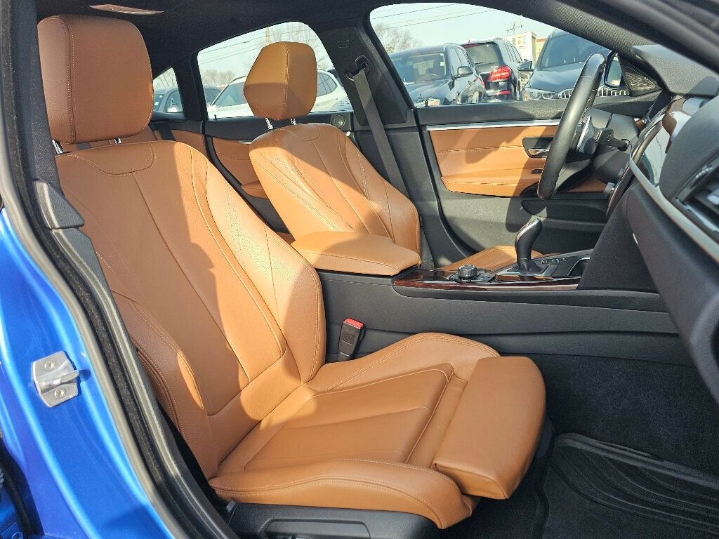 2016 BMW 4 Series 435i xDrive Gran Coupe - 22956160 - 12