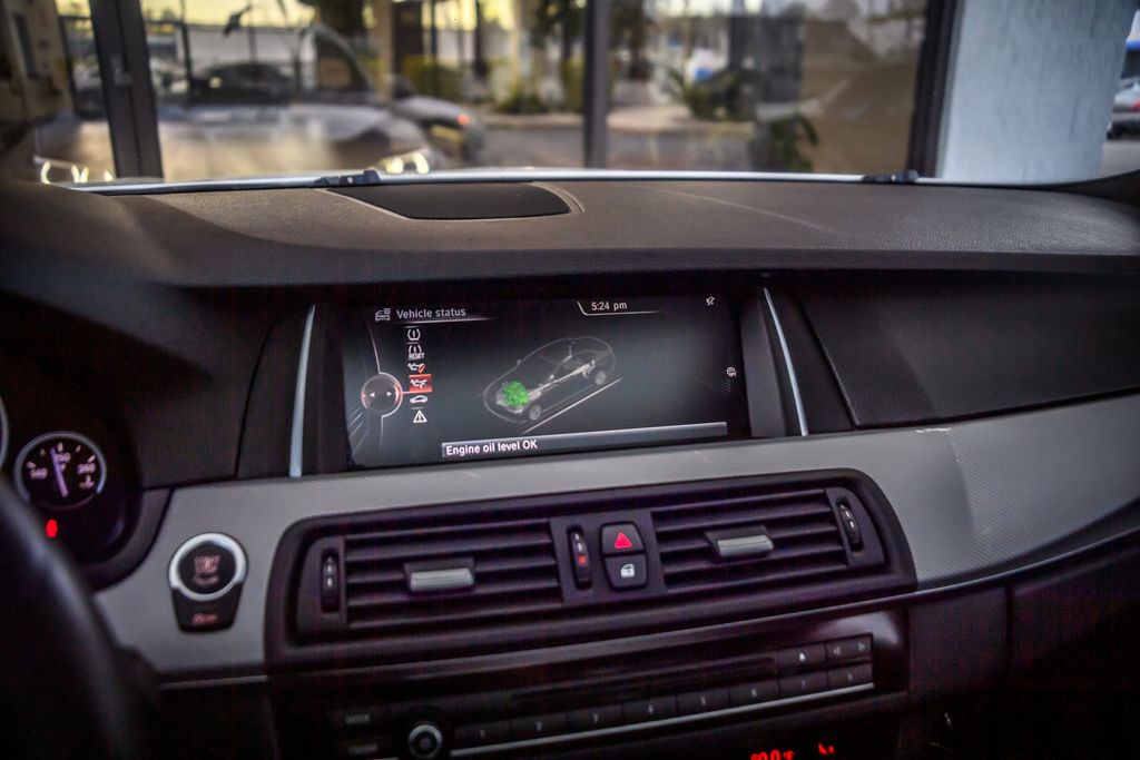 2016 BMW 5 Series 16 BMW 535i xDRIVE - M SPORT - NAV - BACKUP CAM - BLUETOOTH  - 22994313 - 22