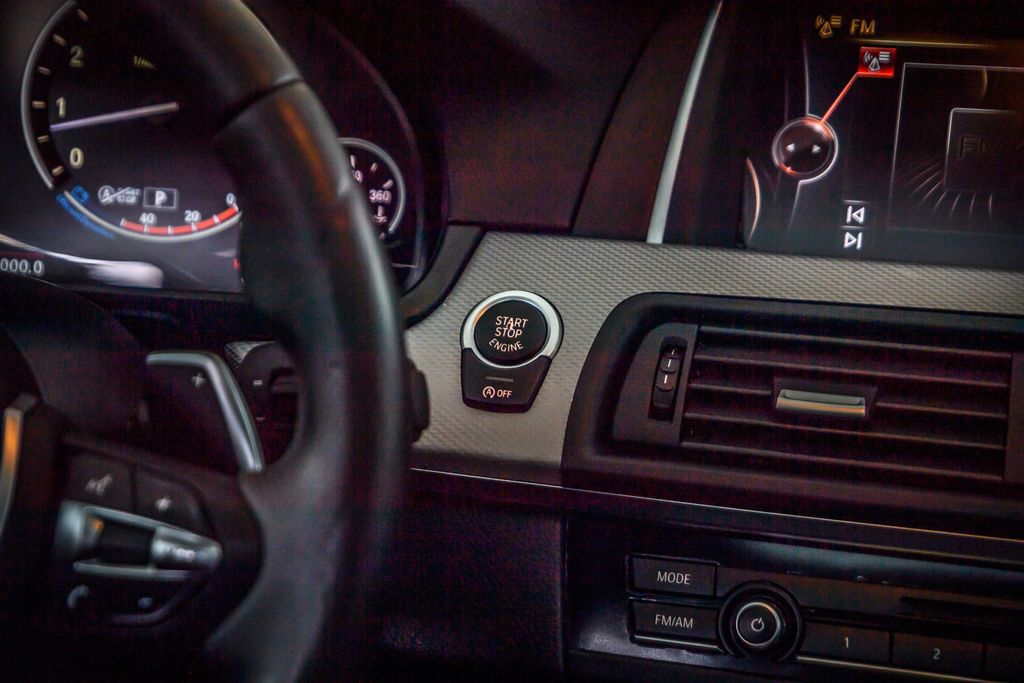 2016 BMW 5 Series 16 BMW 535i xDRIVE - M SPORT - NAV - BACKUP CAM - BLUETOOTH  - 22994313 - 27